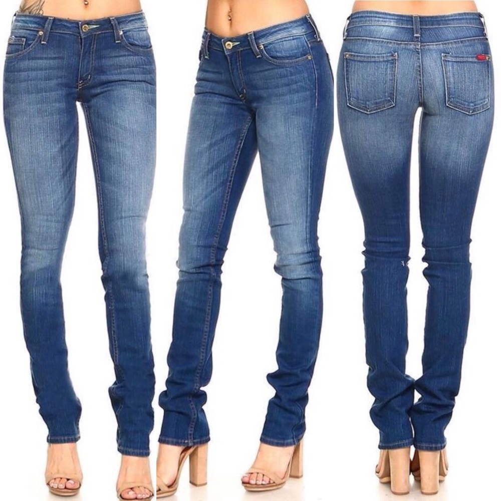 Boot cut Jeans 👖🥰
